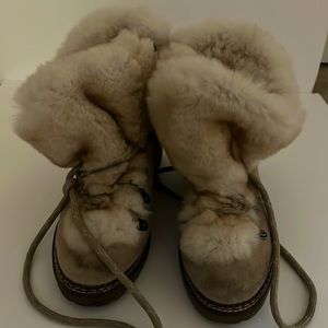 Rabbit fur combat boots Sz 6